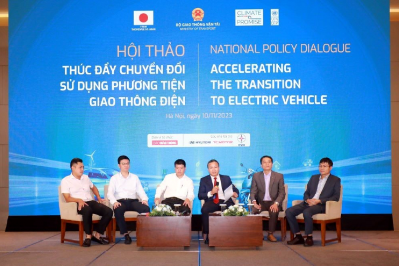 Cổng thông tin điện tử Bộ giao thông vận tải: Thúc đẩy chuyển đổi sử dụng phương tiện giao thông điện tại Việt Nam